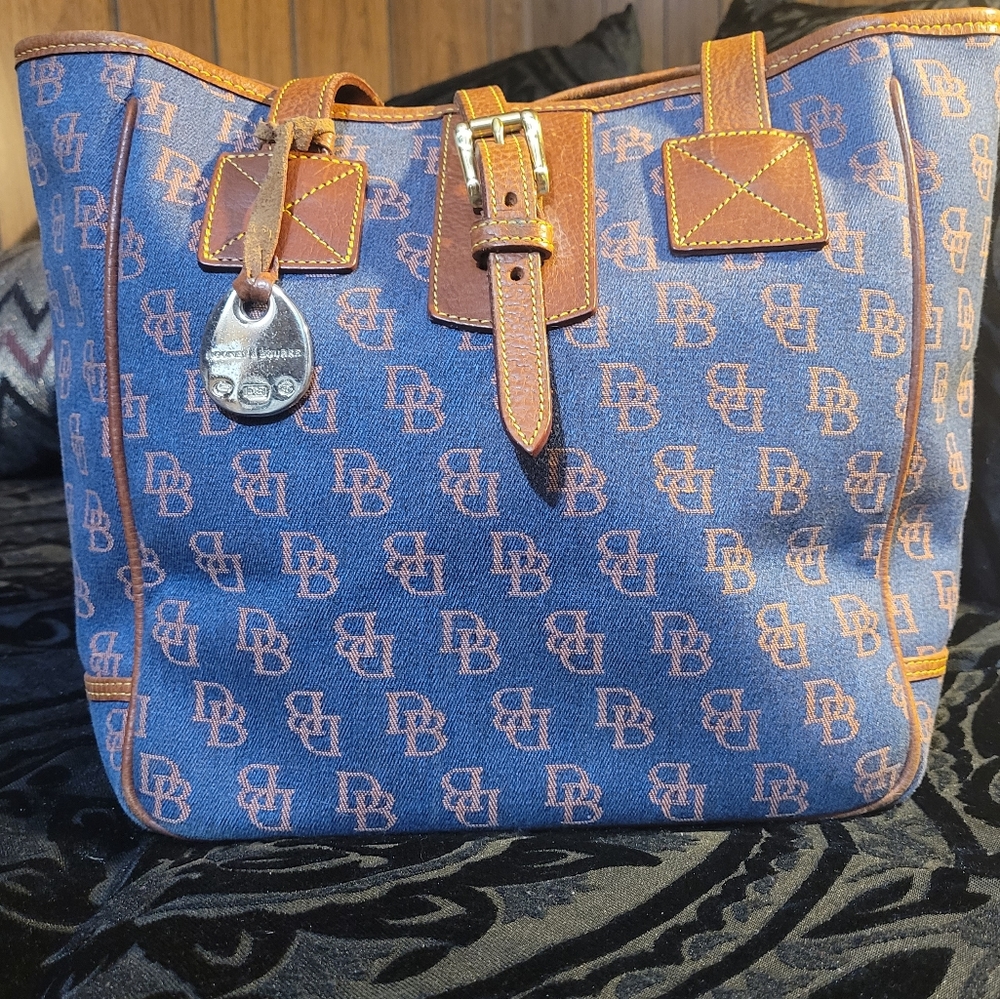 Dooney & Bourke Denim designer bag - Picture 7 of 9